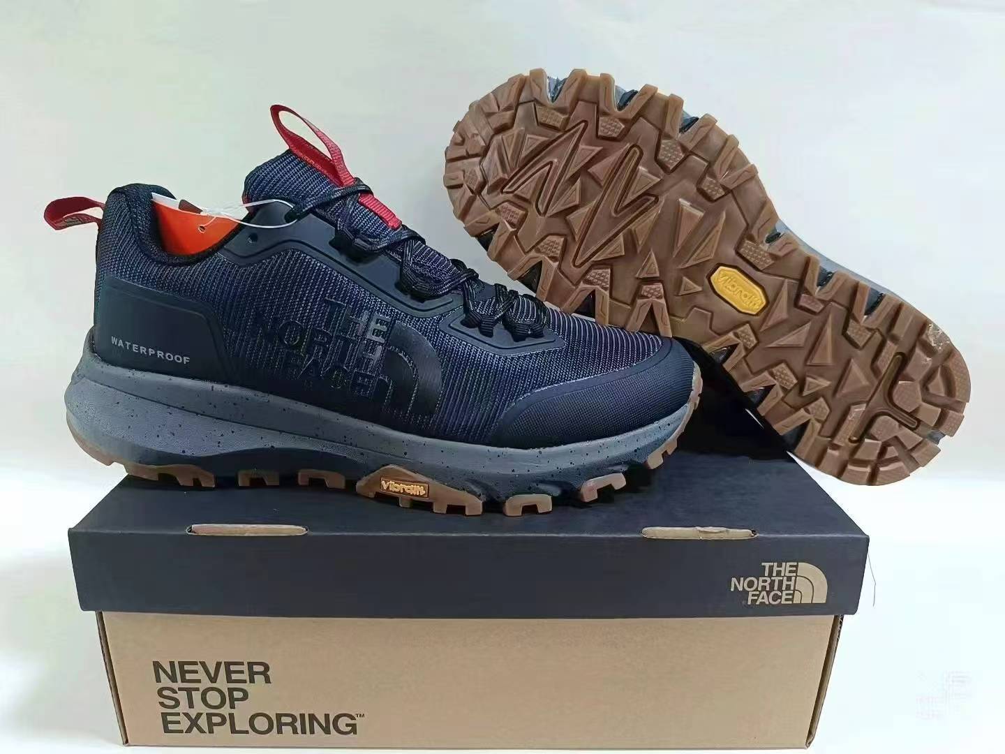 The North Face Men’s Lightweight Low-Top Hiking Shoes – Breathable Waterproof Trail Running & Trekking Sneakers